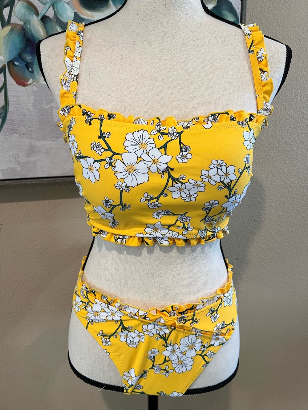 Cupshe Yellow Floral Ruffle Bikini Set